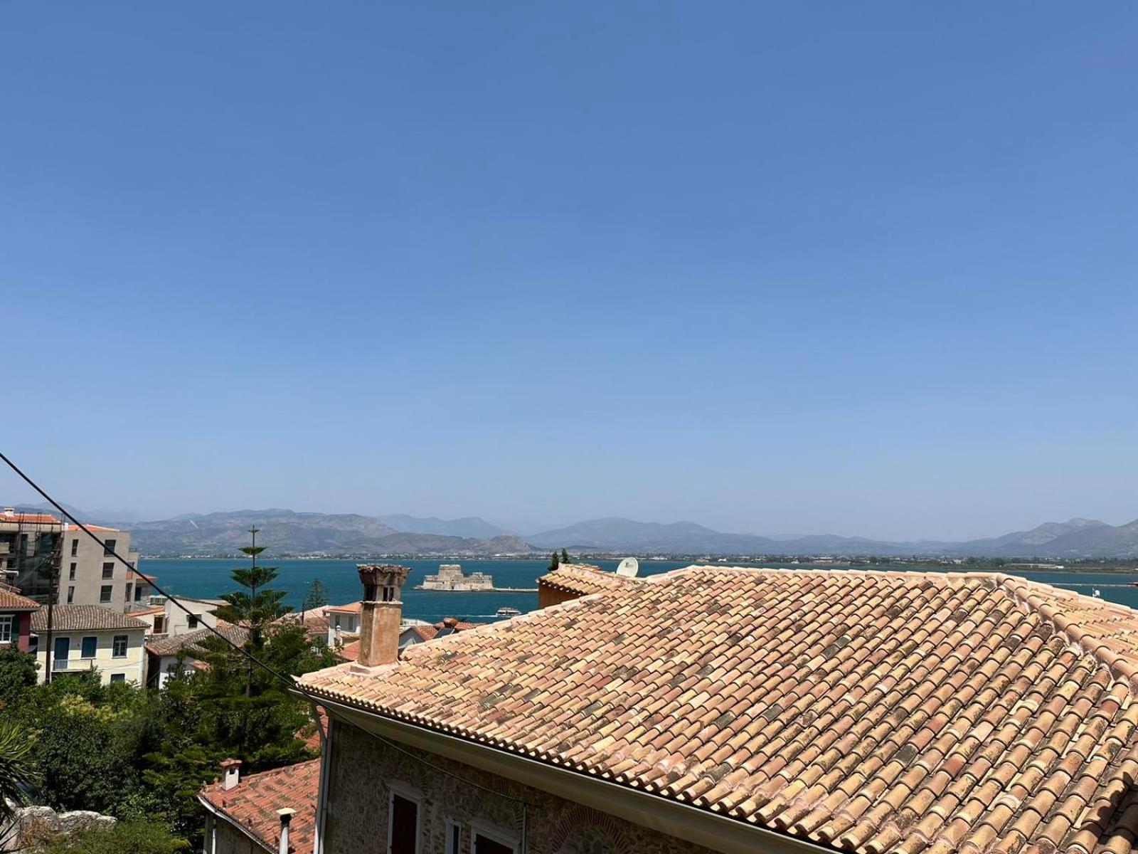Secret Garden Apartment Nafplio Bagian luar foto