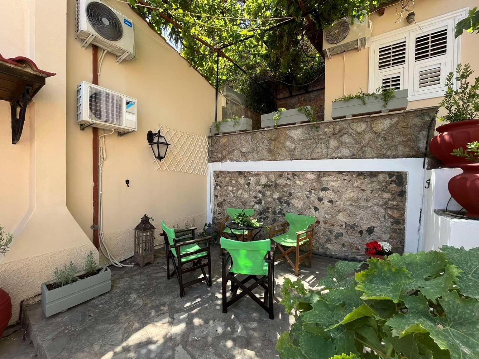 Secret Garden Apartment Nafplio Bagian luar foto