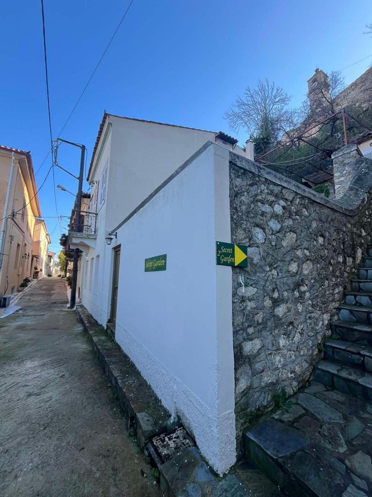 Secret Garden Apartment Nafplio Bagian luar foto